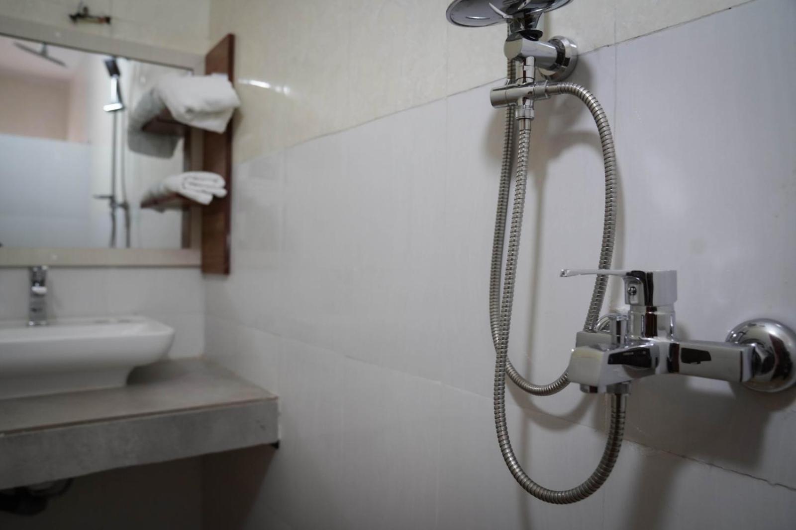 Dialali Hotel Нуакшот Екстериор снимка